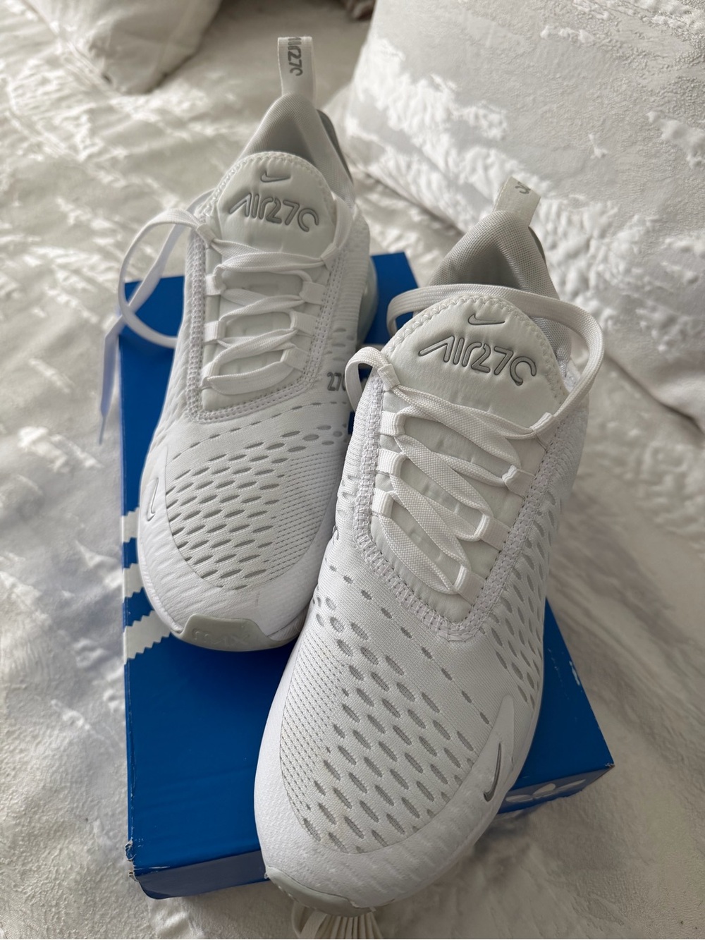 Nike Women’s White Air270 Mesh Runner Sneakers - Picture 2 of 7